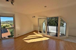 Wohnung kaufen in 72108 Rottenburg, Modernes Dachgeschossapartment mit Balkon, Stellplatz und schöner Aussicht