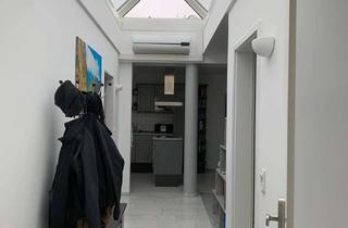 Wohnung kaufen in 49086 Darum, Lichtdurchflutete DG 2-Zimmer-Wohnung mit Loggia und Klimaanlage in Osnabrück