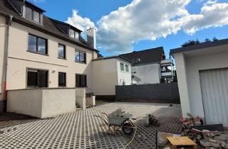 Wohnung kaufen in Hauptstraße 103, 53842 Troisdorf, MANNELLA *Innen wie ein Neubau* Toll renovierte Dreizimmerwohnung mit Fußbodenheizung & neuer Heizun