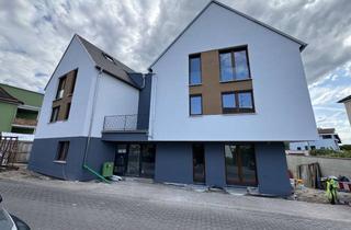 Wohnung kaufen in Pfarrgasse 12, 63110 Rodgau, Alltagstaugliche 3-Zimmer-Wohnung mit durchdachtem Grundriss in Rodgau