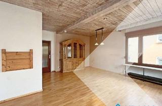 Wohnung mieten in 72793 Pfullingen, Altstadt-Charme in Pfullingen - Geräumige 4,5-Zimmer-Wohnung mit Garten und Garage!