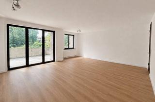 Wohnung mieten in Westerende 42, 26789 Leer, Altstadt- & Hafennähe in Leer – 2-ZKB Wohnung mit Balkon