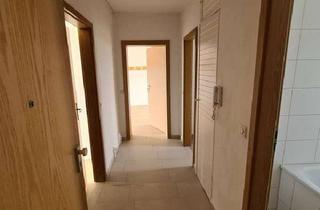Wohnung mieten in Bergstr. 33 b, 39576 Stendal, Wohnen in Stendal Nord - 3-Zimmer Wohnung mit Balkon!