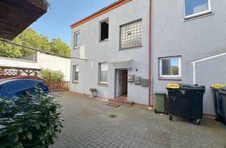 Wohnung mieten in 24534 Innenstadt, Neumünster : 2-Zimmer-Wohnung im Dachgeschoss