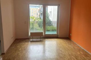 Wohnung mieten in 12555 Köpenick, 2-Zimmer-Wohnung mit großem Balkon in Wassernähe