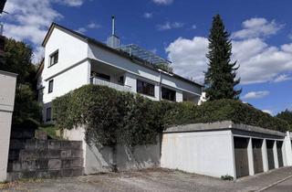Wohnung mieten in Fritz-Bauer-Straße 41, 72074 Tübingen, Schönes Wohnen mit Weitblick auf dem Österberg: Modernisierte 4-Zimmerwohnung im Dachgeschoss
