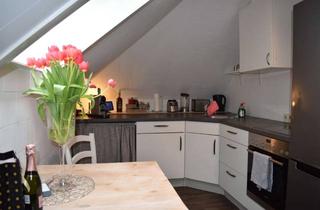 Wohnung mieten in 24783 Osterrönfeld, Gepflegte Dachgeschosswohnung in verkehrsgünstiger Lage