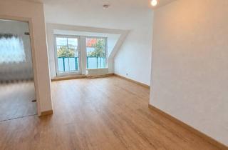 Wohnung mieten in Ostertorstraße 10, 31157 Sarstedt, Moderne 2-Zimmer-Dachgeschosswohnung mit Balkon & Garage in Sarstedt