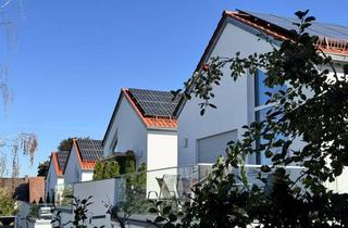 Wohnung mieten in Hochstiftstraße 10b, 86441 Zusmarshausen, Lichtdurchflutete 2-Zimmer-Wohnung mit Dachterrasse & Weitblick