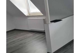 Wohnung mieten in Jahnstr., 47443 Moers, Renovierte 3 Zimmer Dachgeschosswohnung DG Wohnung