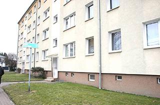 Wohnung mieten in Holzstr. 12 d, 39288 Burg, Sonnige 3-Zimmer-Wohnung mit Balkon, 2. OG, ruhige Grünlage, renoviert