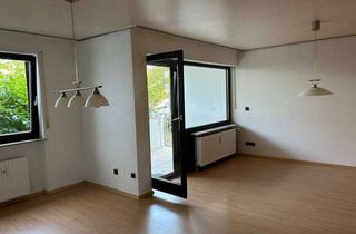 Wohnung mieten in 97204 Höchberg, Barrierefreie 3-Zimmer-Wohnung im Erdgeschoss mit Balkon, Fahrstuhl & Stellplatz