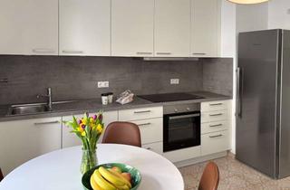 WG-Zimmer mieten in 68161 Innenstadt, Studierende aufgepasst: modernes, möbliertes Zimmer in 5er-WG (frisch saniert!)
