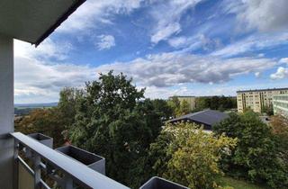 Wohnung mieten in Sonnenstraße 51, 09337 Hohenstein-Ernstthal, MODERN-Sanierte 4-Raum-Wohnung mit Aufzug!!!