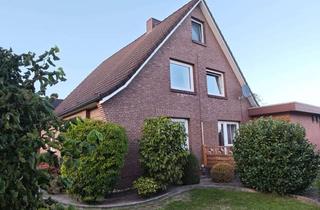 Haus kaufen in 24809 Nübbel, Großzügiges Ein-, bzw. Zweifamilienhaus mit traumhaft schönem Garten & Garage in toller Lage!