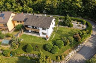 Einfamilienhaus kaufen in 77933 Lahr, Wohnen am Waldrand – Einfamilienhaus mit Bergpanorama, schönem Garten und viel Gestaltungspotenzial