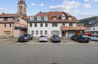 Doppelhaushälfte kaufen in 78147 Vöhrenbach, 2 Doppelhaushälften in Vöhrenbach – Wohnhaus + Wohn-/Geschäftshaus, 309 m² Wohnen, 106 m² Gewerbe