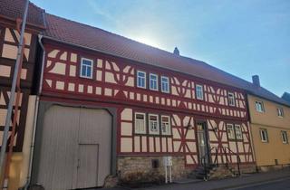 Mehrfamilienhaus kaufen in Menantesstraße 14, 99869 Wandersleben, Stilvolles Mehrfamilienhaus mit zusätzlichem Entwicklungspotenzial in Wandersleben