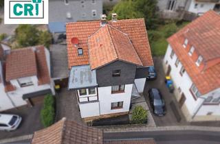 Einfamilienhaus kaufen in 35091 Cölbe, Viel Platz für neue Wohnideen! Großes Einfamilienhaus in Cölbe