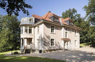 Villa kaufen in 49143 Bissendorf, Schledehausen - Am Berg - Repräsentative Villa – individuelle Wohnkonzepte neu gedacht
