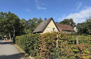 Haus kaufen in 33378 Rheda-Wiedenbrück, Zwischen Lintel und Wiedenbrück - großes Wohnhaus (Altbau) mit Garagen und Carport