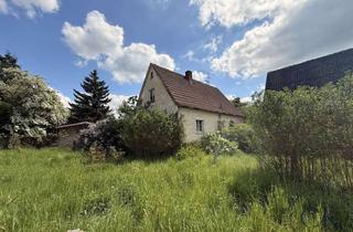 Haus kaufen in 97688 Bad Kissingen, Renovierungsbedürftiges Haus mit großem Wiesen Grundstück 10.000 m2, Investoren aufgepasst!!