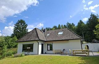 Haus mieten in 21271 Hanstedt, modernisiertes 5-Zimmer-Einfamilienhaus mit Teilkeller & Garagen in grüner Wohnlage
