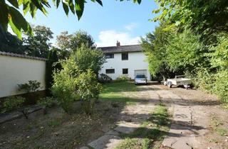 Haus mieten in Bahnhofstraße 14, 31582 Nienburg, Einfamilienhaus mit Garage und Garten in Nienburg