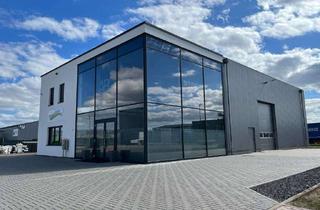 Gewerbeimmobilie kaufen in 47533 Kleve, Hochwertige Lagerhalle mit modernem Bürotrakt auf 1.636 m² Grundstück in Kleve