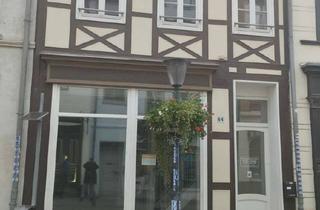 Anlageobjekt in Schartauer Straße 64, 39288 Burg, Charmantes Fachwerk-Gewerbeobjekt in Zentrumslage von Burg–vermietet, ca. 8 % Rendite, 2 Stellplätze