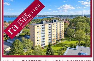 Wohnung kaufen in 24939 Nordstadt, ASMUSSEN IMMOBILIEN - Sanierte Eigentumswohnung mit Fahrstuhl und Garage