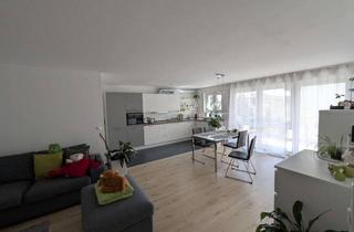 Wohnung kaufen in Alter Weg 27, 71732 Tamm, Provisionsfrei von privat: Moderne 2-Zi.-Whg. mit Balkon, Aufzug & TG-Doppelparkplatz (Bj. 2017)