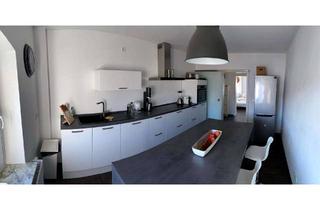 Wohnung mieten in Hagener Straße 15, 57072 Siegen, Moderne Stadtwohnung mit Balkon Nähe Kaisergarten