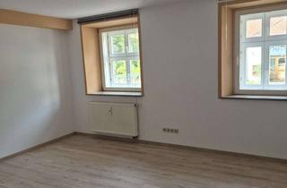 Wohnung mieten in Feuchtwanger Straße 4a, 91550 Dinkelsbühl, Attraktive 2 1/2-Zimmer-Wohnung in historischem Flair vor den Toren der Altstadt Dinkelsbühl