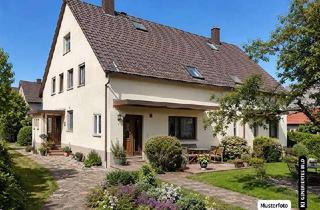 Einfamilienhaus kaufen in 54497 Morbach, Ehemalige landwirtschaftliche Hoffläche mit Nebengebäude - Provisionsfrei zur Wunschimmobilie