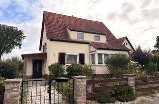 Einfamilienhaus kaufen in 04249 Knautkleeberg-Knauthain, Ein Zu Hause zum Verwirklichen - Charmantes Einfamilienhaus mit traumfhaftem Grundstück und Garage