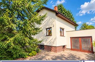 Einfamilienhaus kaufen in 12683 Biesdorf, Einfamilienhaus mit Keller, Sauna & Kamin in Biesdorf-Süd