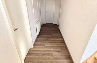Haus mieten in Riedgasse 13, 99198 Udestedt, Liebevoll renovierte Haushälfte mit ca. 95 m², großer Terrasse & Waldrandlage