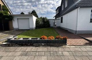 Grundstück zu kaufen in 40789 Monheim, Traumhaftes Baugrundstück in einzigartiger Rheinnähe von Monheim am Rhein mit positivem Vorbescheid!