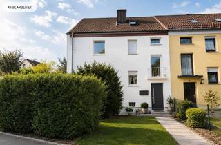 Haus kaufen in 85221 Dachau, AIGNER - Teilsaniertes Zweifamilienhaus mit Erweiterungspotenzial
