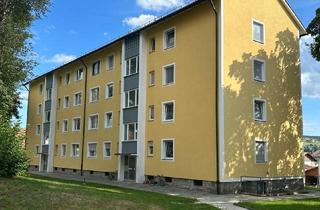 Mehrfamilienhaus kaufen in 94209 Regen, Gepflegtes Mehrfamilienhaus: gute Bauweise, gute Wohnlage mit 16 vermieteten Einheiten in Regen