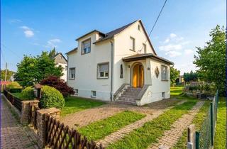 Einfamilienhaus kaufen in 04720 Döbeln, Mit etwas Sanierungsaufwand ins Familienglück – charmantes Einfamilienhaus mit großem Garten