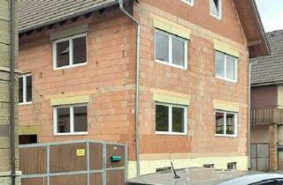 Haus kaufen in 97440 Werneck, Unterkellertes Mehrparteienhaus aus 2013 im Rohbau zu verkaufen - als Kapitalanlage geeignet