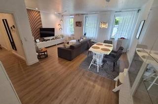 Wohnung kaufen in 26388 Wilhelmshaven, Wilhelmshaven - 4 Zimmer Eigentumswohnung mit Stellplatz Terrasse Garage 100 qm