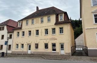 Mehrfamilienhaus kaufen in 01768 Glashütte, Glashütte - Mehrfamilienhaus mit Geschäftseinheit in Bestlage