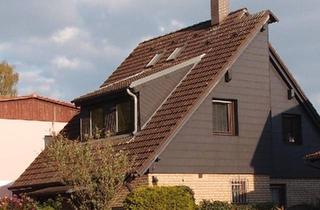 Einfamilienhaus kaufen in 13465 Berlin, Berlin - 184m² Wohnnutzfläche mit Pool+Garage in familienfreundlicher Lage