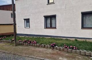 Mehrfamilienhaus kaufen in 06295 Lutherstadt Eisleben, Eisleben (Lutherstadt) - Modernisiertes Mehrfamilienhaus- vollständig vermietet