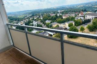 Wohnung kaufen in 55743 Idar-Oberstein, Idar-Oberstein - Renovierte Eigentumswohnung 3ZKB in Idar-Oberstein Göttschied