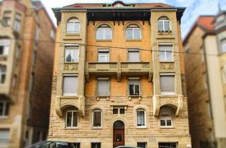 Wohnung kaufen in 70180 Süd, Stilvolle Altbau-Dachgeschosswohnung mit Kamin, Sauna & Stellplatz in zentraler Lage von Stuttgart