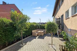 Wohnung kaufen in 59229 Ahlen, Modernisierte Erdgeschosswohnung mit Terrasse, Balkon und vier Zimmern in Ahlen-Dolberg